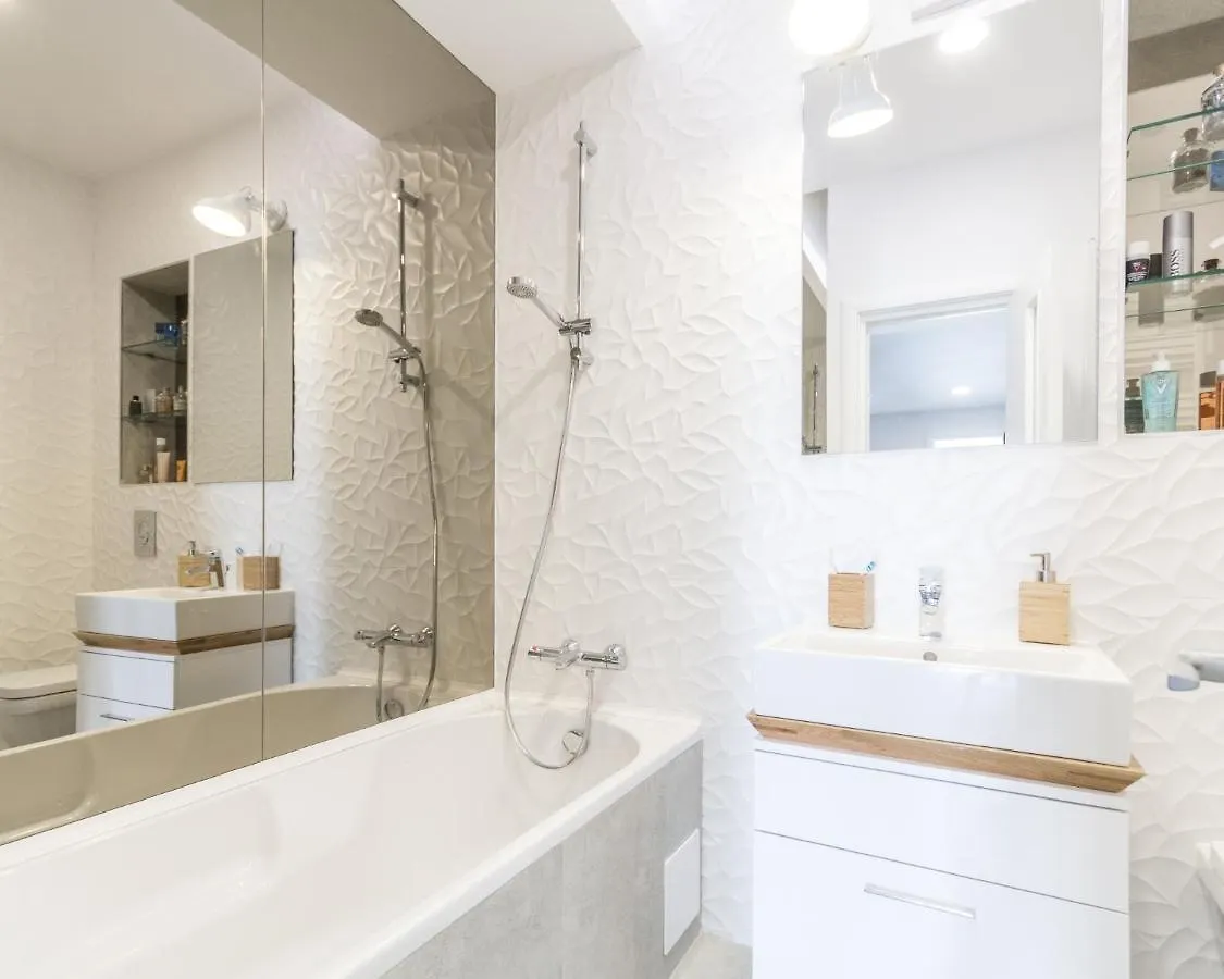 Regim Hotelier Non-Stop Dristor Bucharest